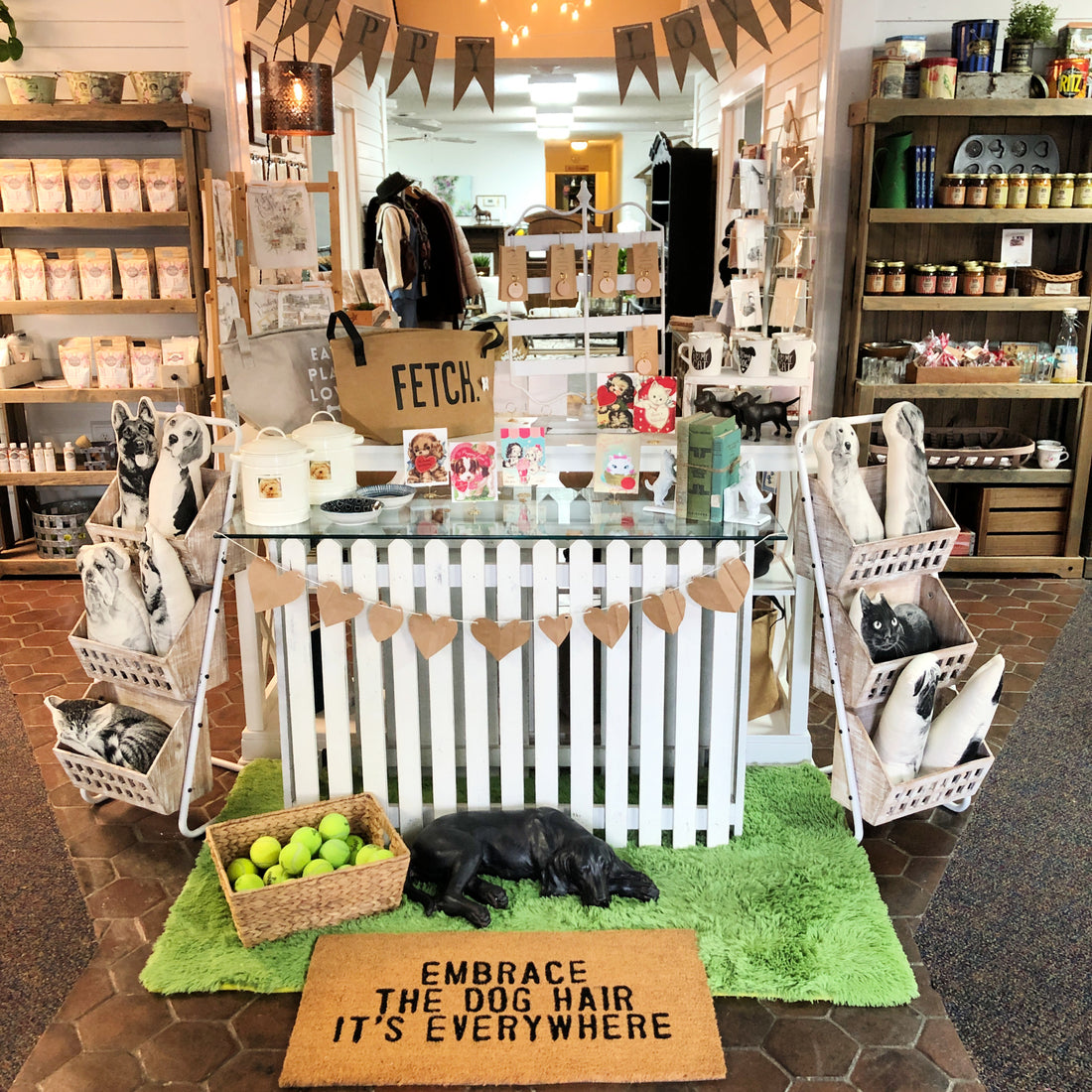 pet products retail display ideas
